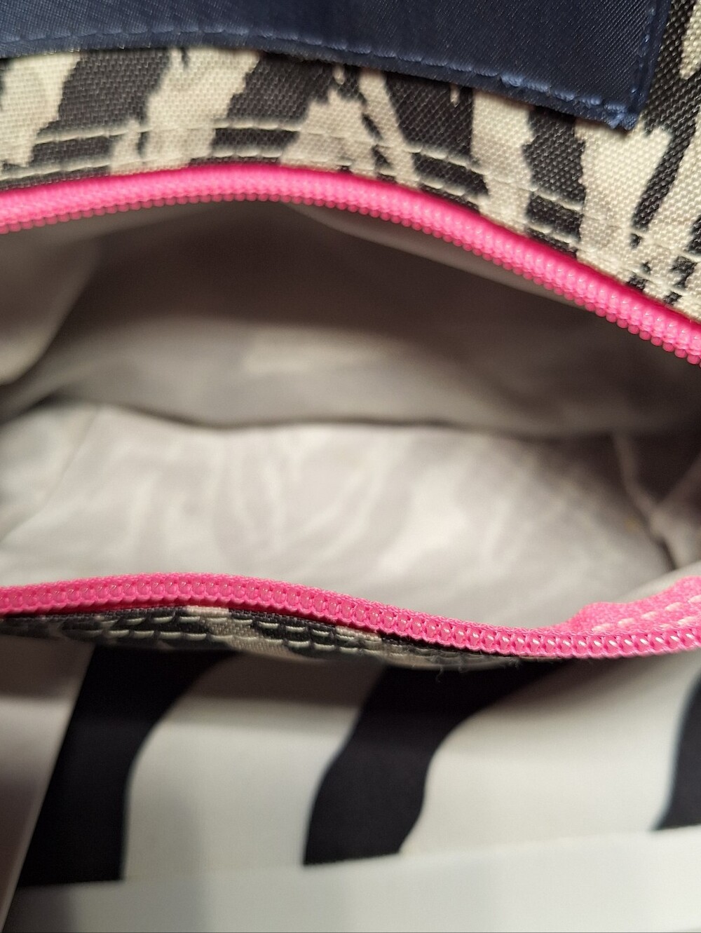 Jansport Backpack, Zebra Stripes, Black & Grey With Pink Accents - Picture 13 of 13